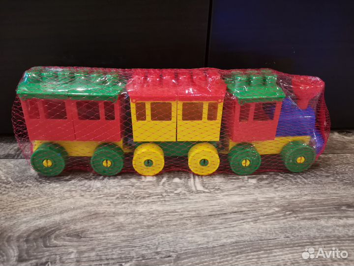 Паровоз-конструктор новый
