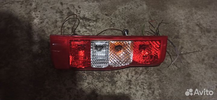 Фонарь задний правый Ford Transit 2006-2013