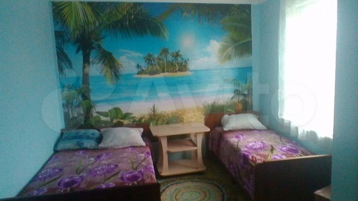 Комната 30 м² в 3-к., 1/1 эт.