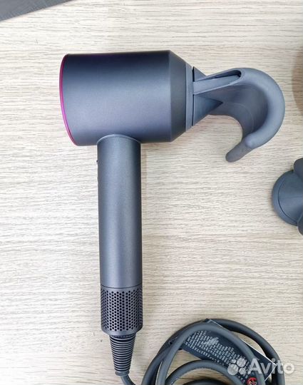 Фен dyson supersonic