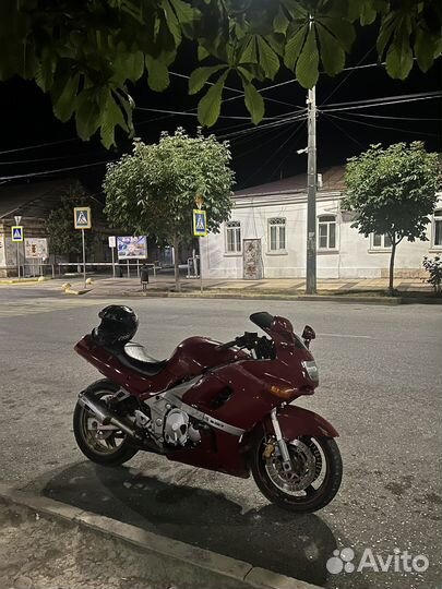 Kawasaki Zzr 400