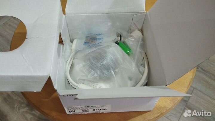 Цифровая видеокамера