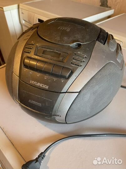 Магнитофон hyundai