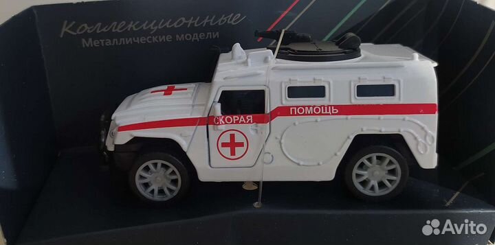 Коллекционная машинка (новая)