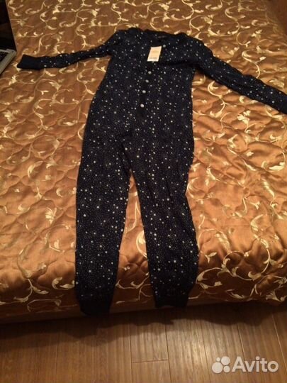 Трикотажный комбинезон со звездами новый