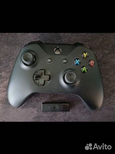 Геймпад Xbox One с Bluetooth адаптером