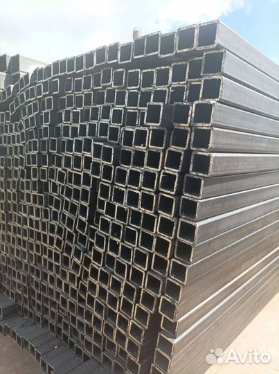 Профильная труба 20х20