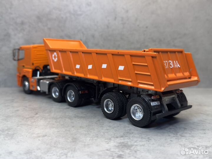 Модель грузовика камаз 65206 сцепка 1:43 пао