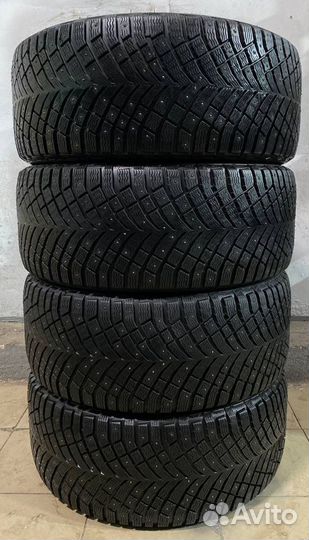 Michelin X-Ice North 4 SUV 255/45 R20 105T