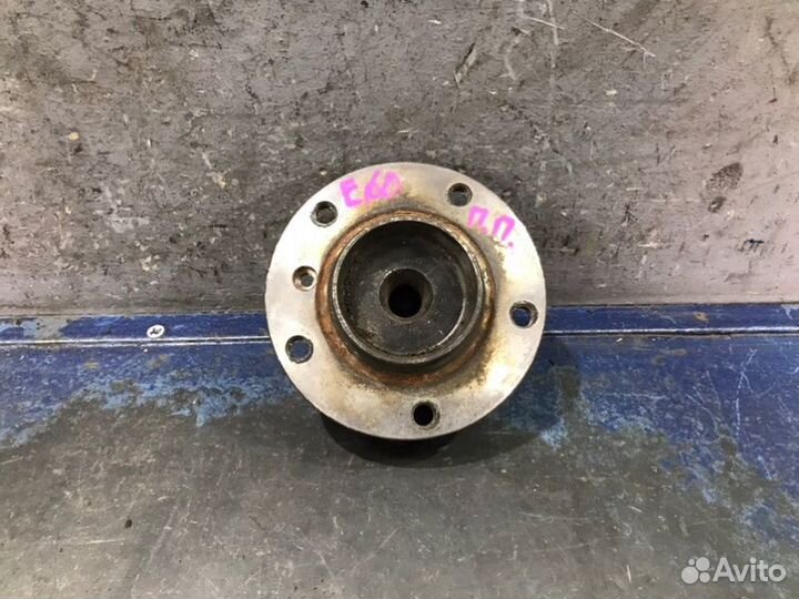 Ступица передняя Bmw 5 E60