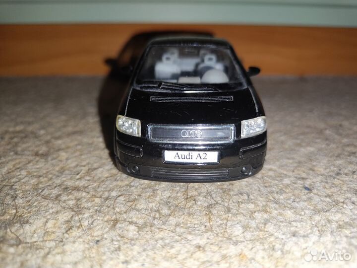 Модель Audi A2 от Kinsmart