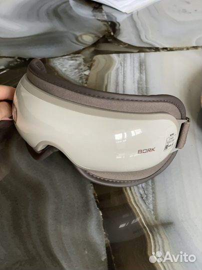 Массажер для глаз Bork D600