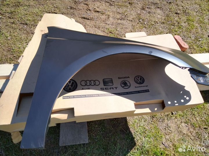 Крыло переднее правое на volkswagen golf 6