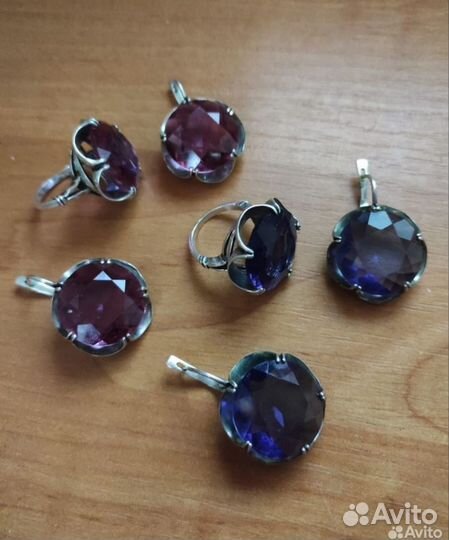 Серебряные комплекты 925пр аметист, александрит