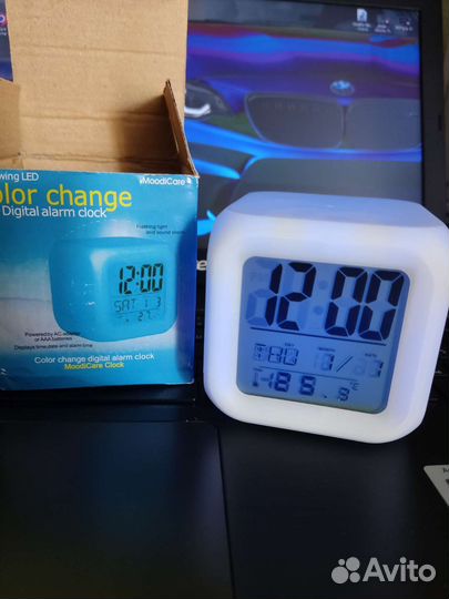 Электронные часы будильник с подсветкой LED color