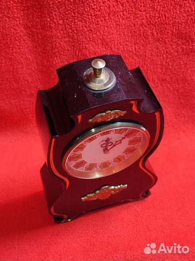 Настольные часы механические Агат СССР