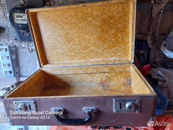 Чемодан 60 х годов. Ретро