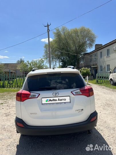Toyota RAV4 2.5 AT, 2015, 252 000 км