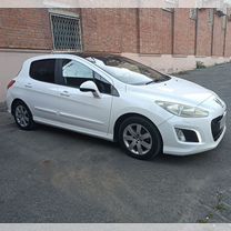 Peugeot 308 1.6 AT, 2011, 224 500 км, с пробегом, цена 615 000 руб.