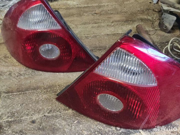 Фонари Форд Мондео 3 задние