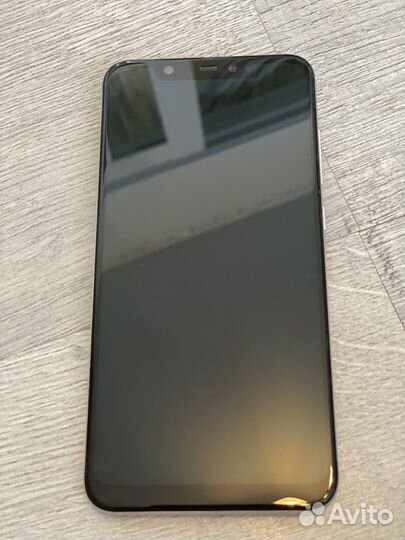 Xiaomi Mi 8, 6/64 ГБ