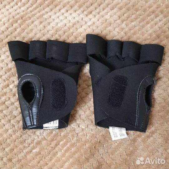 Перчатки для смешанных единоборств