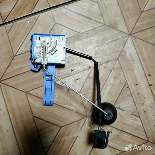 Датчик уровня топлива Tuareg NF