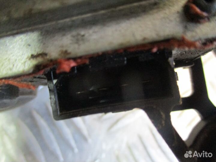 Моторчик стеклоочистителя задний Шкода Октавия А4