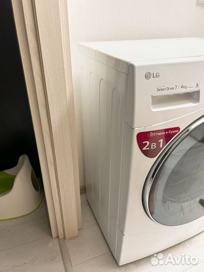 Стиральная машина LG с сушкой 4кг