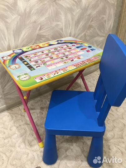 Стул маммут и стол