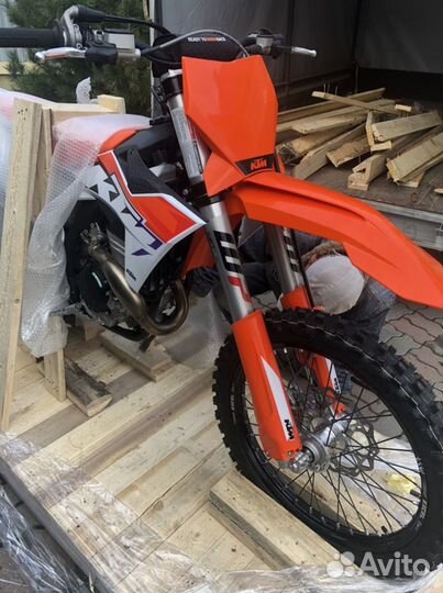 Продам мотоцикл KTM 350 SX F