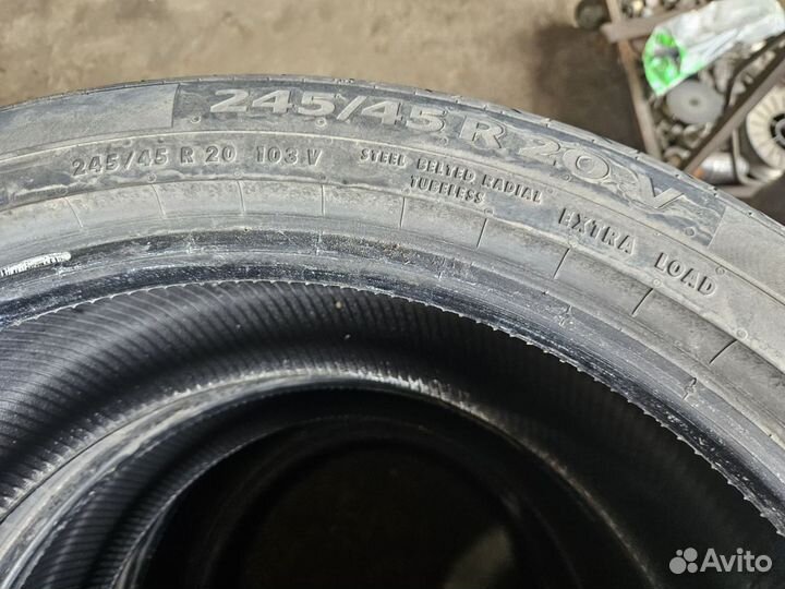 Continental MaxContact MC6 245/45 R20 103V