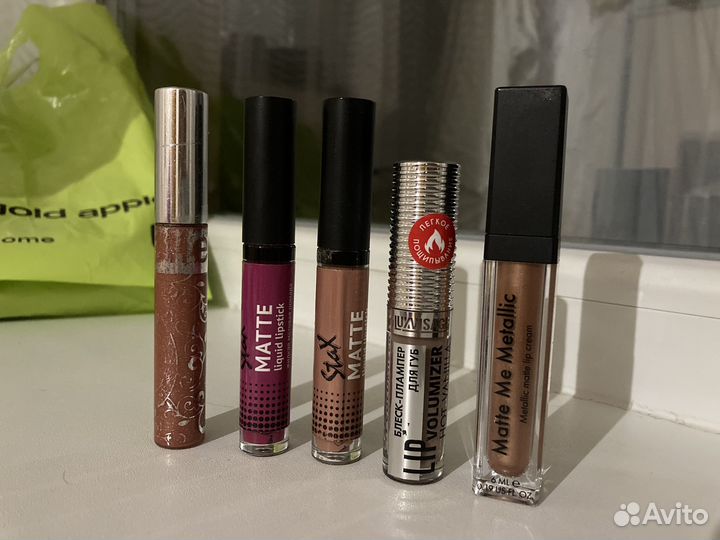 Сет помад, блесков