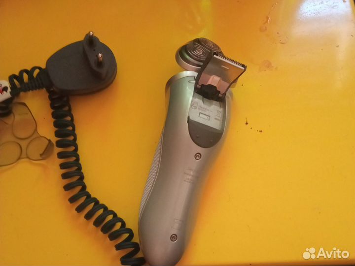 Бритва электрическая philips б/у