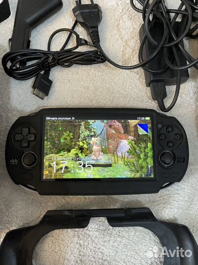 Игровая консоль Sony PS Vita