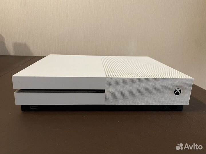 Xbox One s 500 gb
