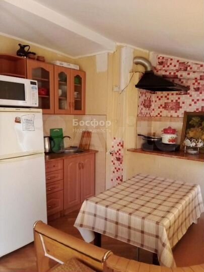 2-к. квартира, 52 м², 3/3 эт.