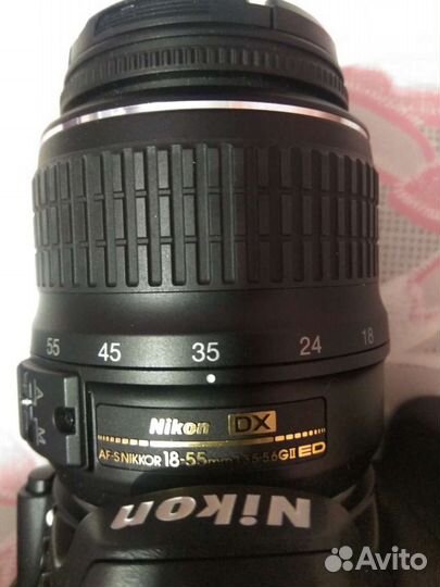 Зеркальный фотоаппарат nikon