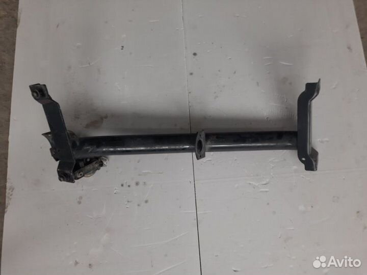 Кронштейн подножки правый Man Tgx 18.440 дизель