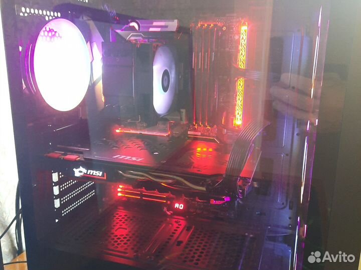 Компьютер в сборe