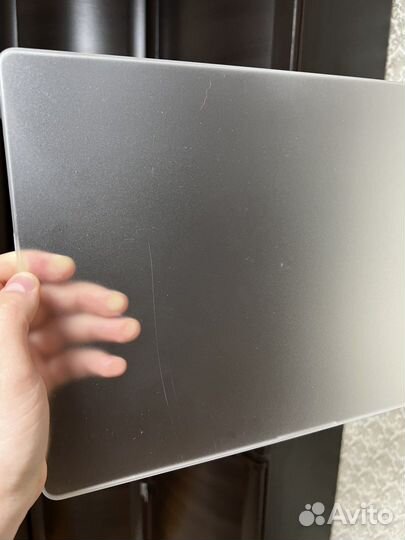 Чехол Uniq Claro для MacBook Pro (16 дюймов)