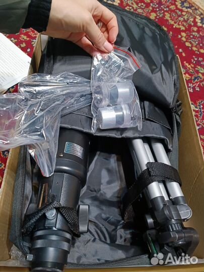 Телескоп Levenhuk Travel 70