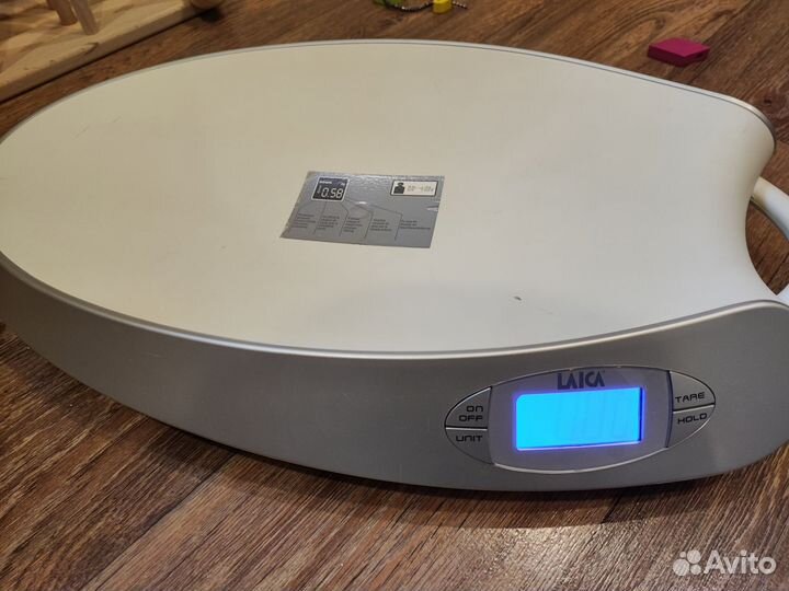 Весы для новорожденных laica