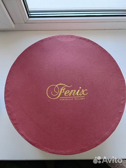 Сервиз фарфоровый на 6 персон