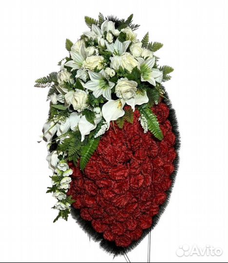 Искусственные цветы, венки