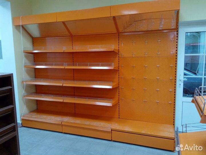 Кондитерская витрина для выпечки напольная