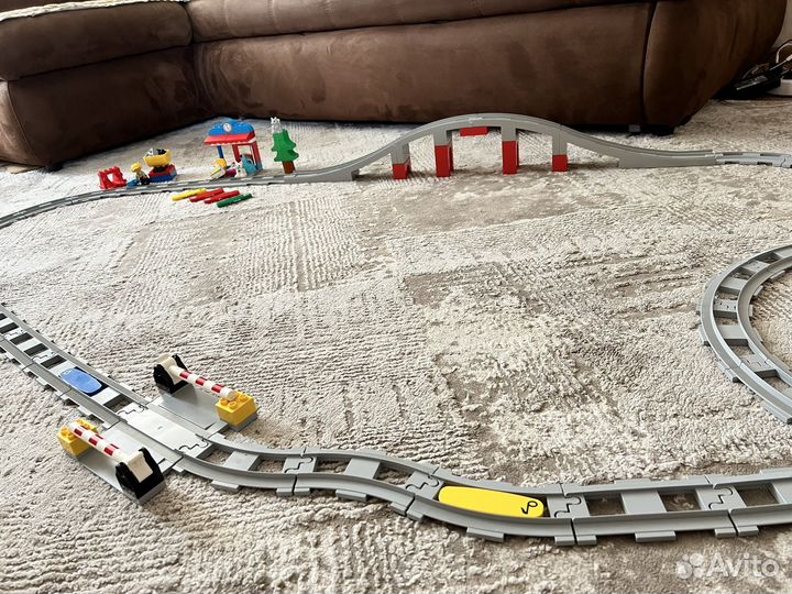 Lego duplo поезд 10874, мост, рельсы, дом 10929