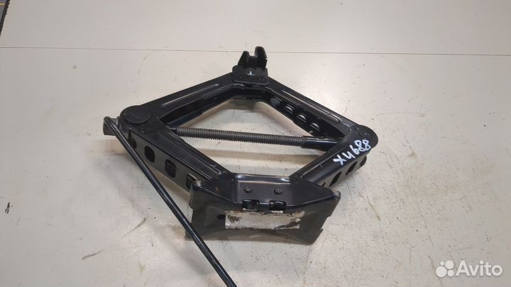 Домкрат Ford Focus 3, 2013