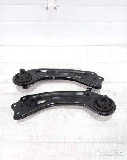 Рычаг задний продольной Hyundai Santa Fe 4