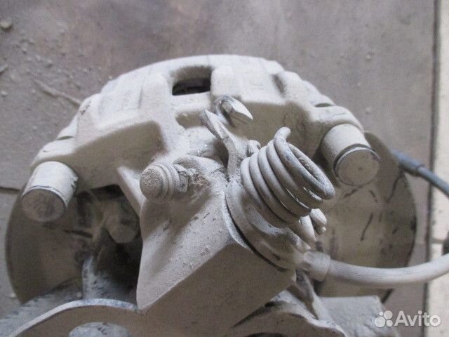 Суппорт задний левый Ford Focus 3 2011-2015